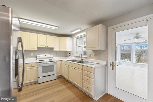 12702 LUNAN RD, Clinton, MD 20735