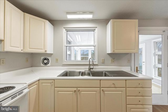 12702 LUNAN RD, Clinton, MD 20735