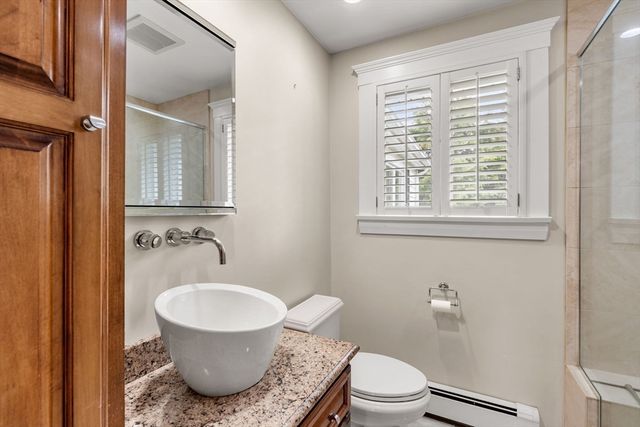 25 Countryside Ln, Marblehead, MA 01945