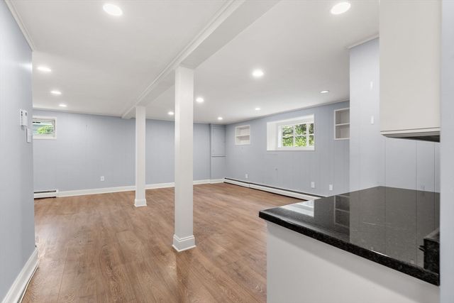 25 Countryside Ln, Marblehead, MA 01945