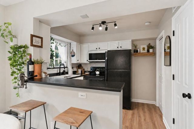 6940 Roswell Road 21C, Sandy Springs, GA 30328