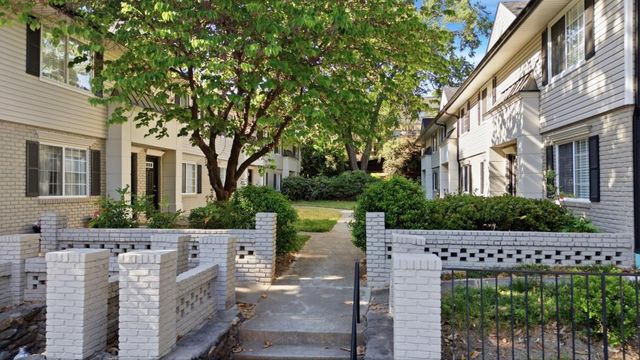 6940 Roswell Road 21C, Sandy Springs, GA 30328