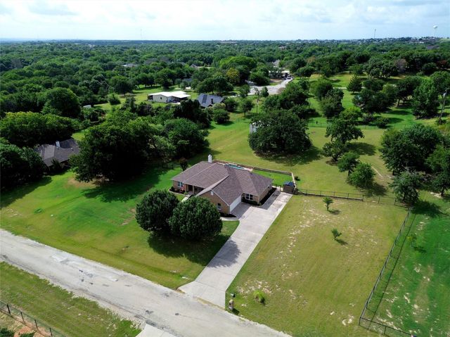 114 Bolivar Drive, Weatherford, TX 76085