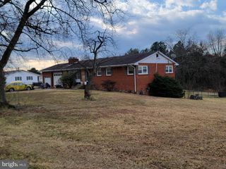 7628 HURON DR, Gainesville, VA 20155