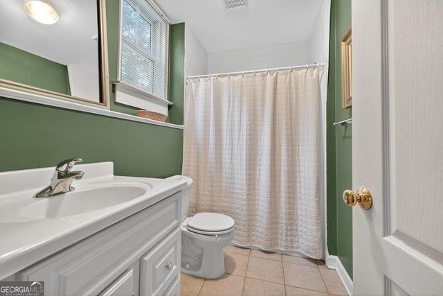 994 Fairview Club Circle, Dacula, GA 30019