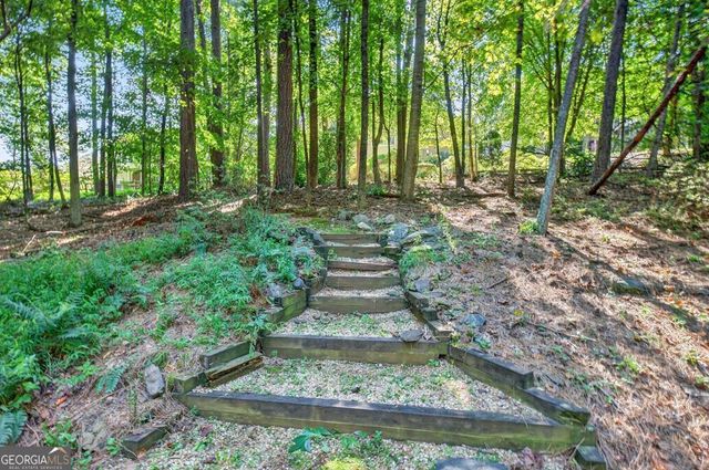 994 Fairview Club Circle, Dacula, GA 30019