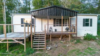 175 Collins Rd, Oliver Springs, TN 37840
