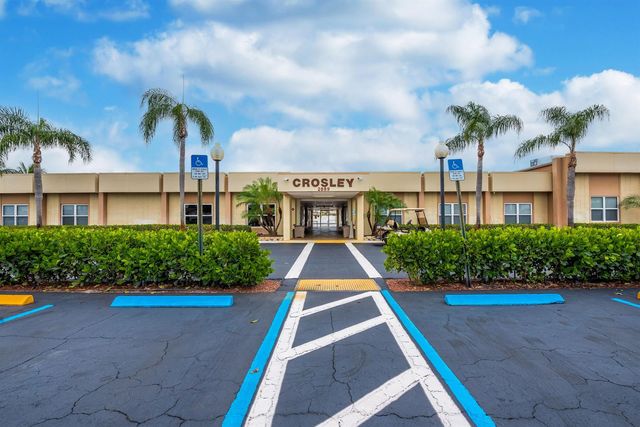 2739 Dudley Drive W D, West Palm Beach, FL 33415