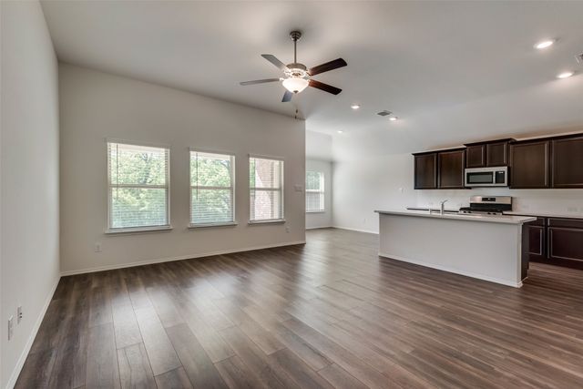 1540 Acmite Avenue, Cross Roads, TX 76227