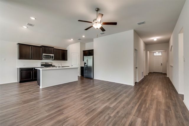 1540 Acmite Avenue, Cross Roads, TX 76227