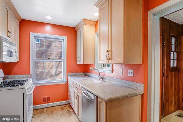 4306 AMBLER DR, Kensington, MD 20895