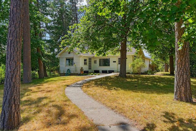 624 LINCOLN St, Cheney, WA 99004