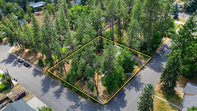 624 LINCOLN St, Cheney, WA 99004