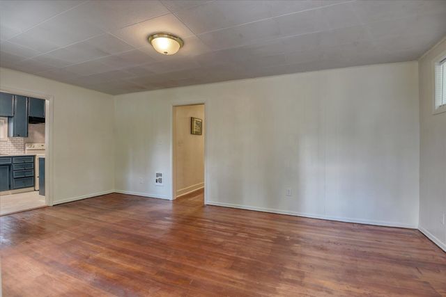 624 LINCOLN St, Cheney, WA 99004