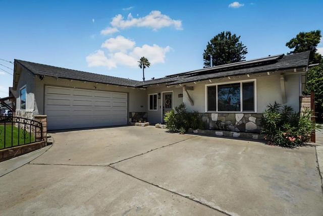 7272 Peter Pan Avenue, San Diego, CA 92114