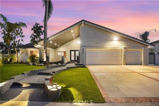 20000 Tipico Street, Chatsworth (los Angeles), CA 91311