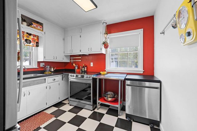 3037 LINCK COURT, Green Bay, WI 54301
