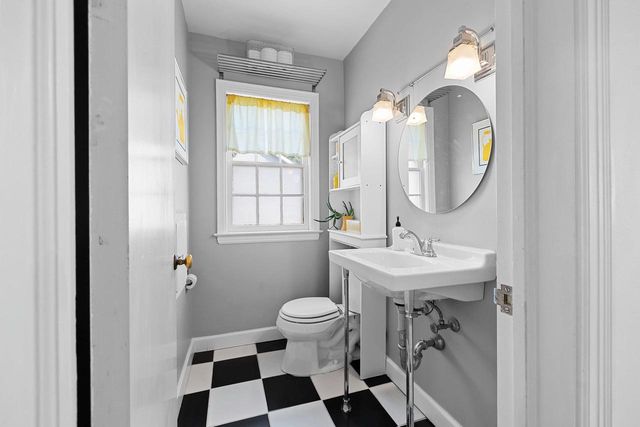 3037 LINCK COURT, Green Bay, WI 54301