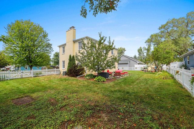3037 LINCK COURT, Green Bay, WI 54301