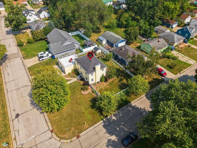 3037 LINCK COURT, Green Bay, WI 54301