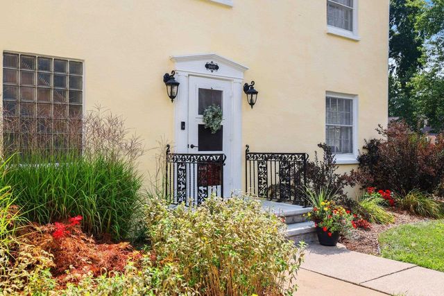 3037 LINCK COURT, Green Bay, WI 54301