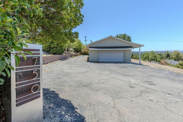 750 Tanner, Paso Robles, CA 93446