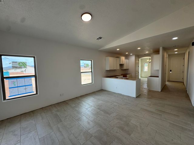 4856 Manzano Peak Street SW, Los Lunas, NM 87031