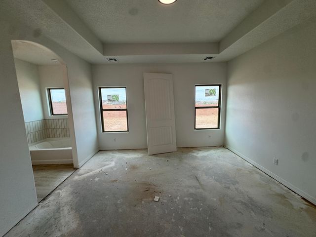 4856 Manzano Peak Street SW, Los Lunas, NM 87031