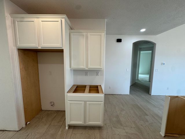 4856 Manzano Peak Street SW, Los Lunas, NM 87031