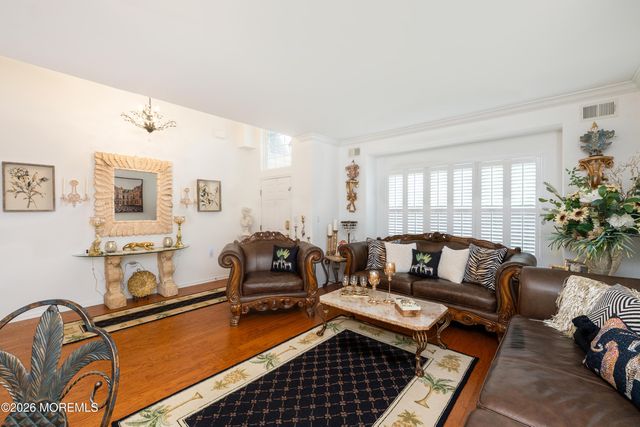3 Gascony Circle, Manchester, NJ 08759