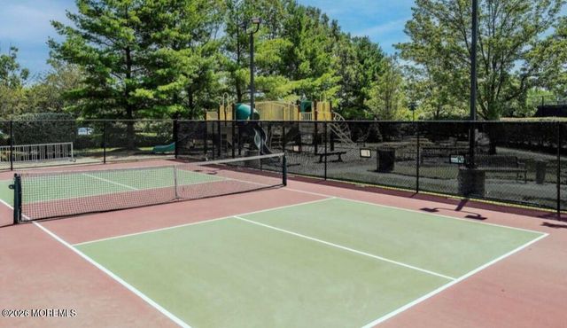 3 Gascony Circle, Manchester, NJ 08759
