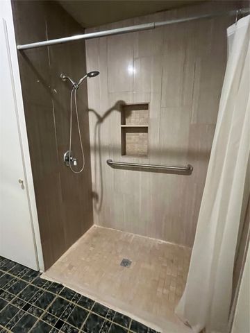 210 Colorado W, Millsap, TX 76066