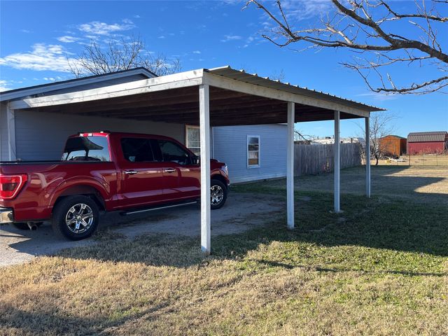 210 Colorado W, Millsap, TX 76066