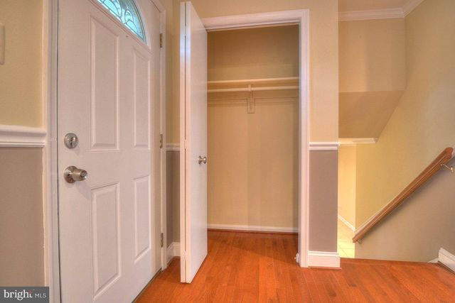 2405 EARLSGATE CT, Reston, VA 20191