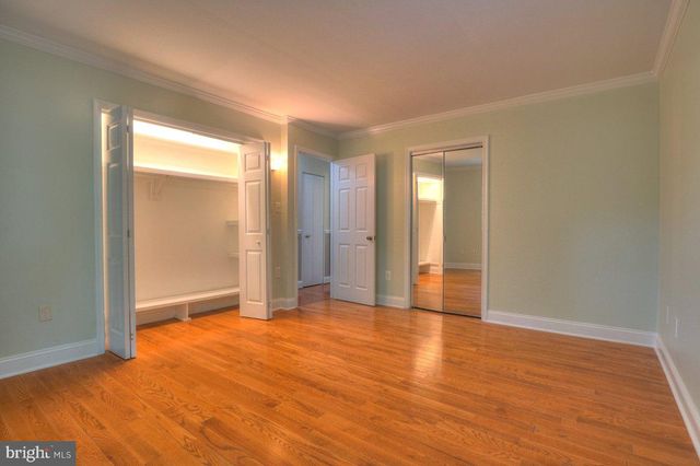 2405 EARLSGATE CT, Reston, VA 20191
