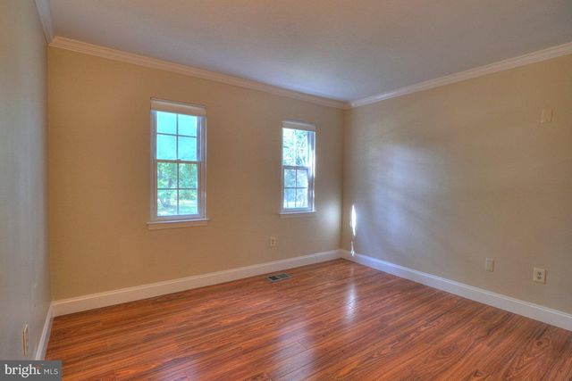 2405 EARLSGATE CT, Reston, VA 20191