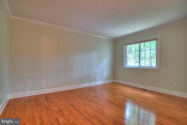 2405 EARLSGATE CT, Reston, VA 20191