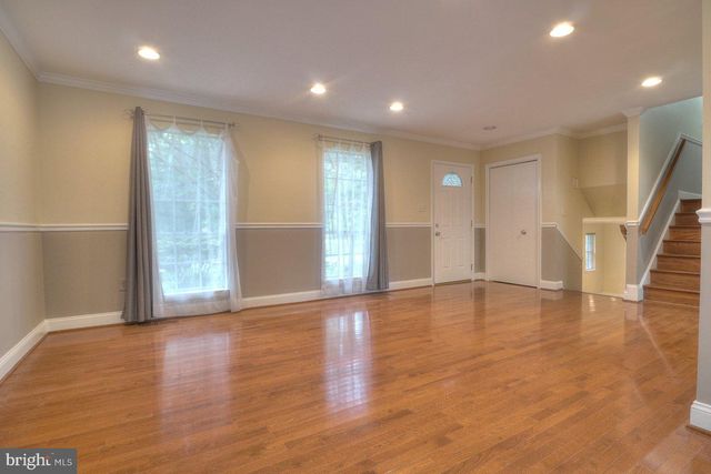 2405 EARLSGATE CT, Reston, VA 20191