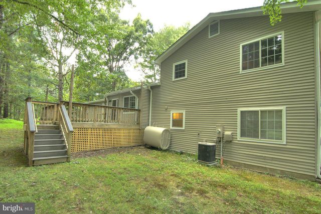 2405 EARLSGATE CT, Reston, VA 20191