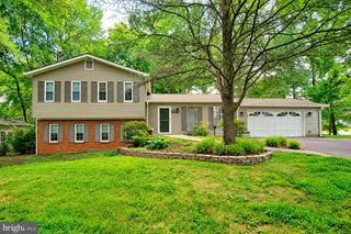 2405 EARLSGATE CT, Reston, VA 20191