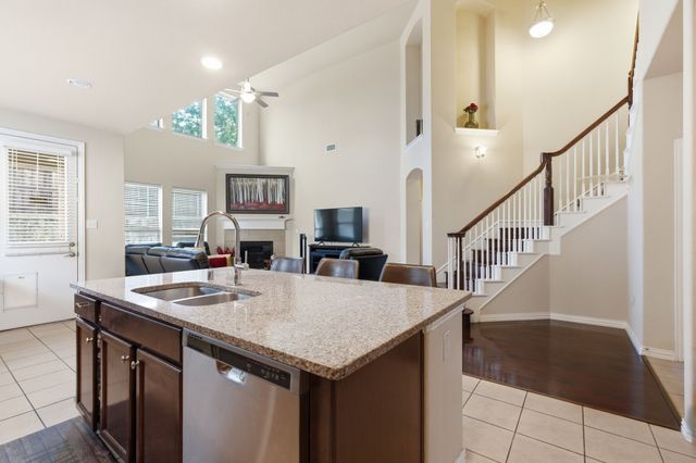 3052 Seabrook Drive, Little Elm, TX 75068