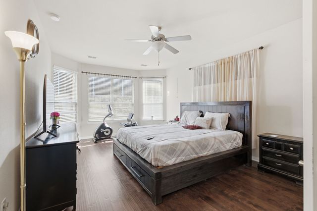 3052 Seabrook Drive, Little Elm, TX 75068