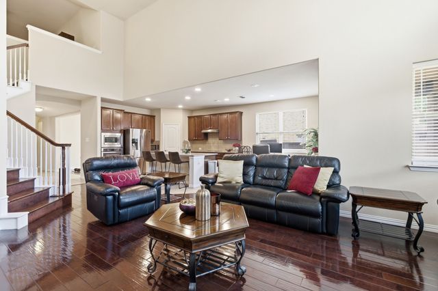 3052 Seabrook Drive, Little Elm, TX 75068