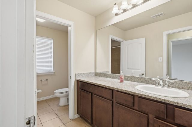 3052 Seabrook Drive, Little Elm, TX 75068