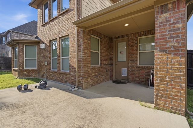 3052 Seabrook Drive, Little Elm, TX 75068