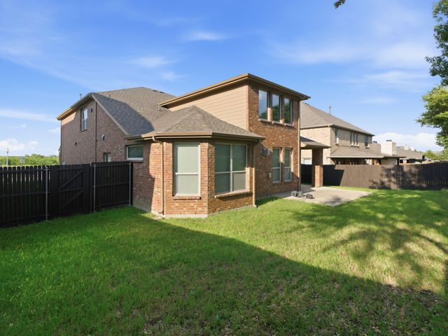 3052 Seabrook Drive, Little Elm, TX 75068
