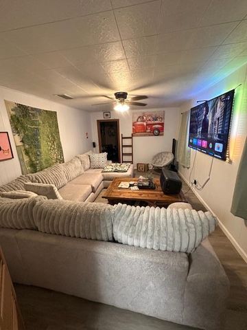 200 W Hornbeck, Fort Stockton, TX 79735