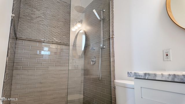 8637 E KEIM Drive, Scottsdale, AZ 85250