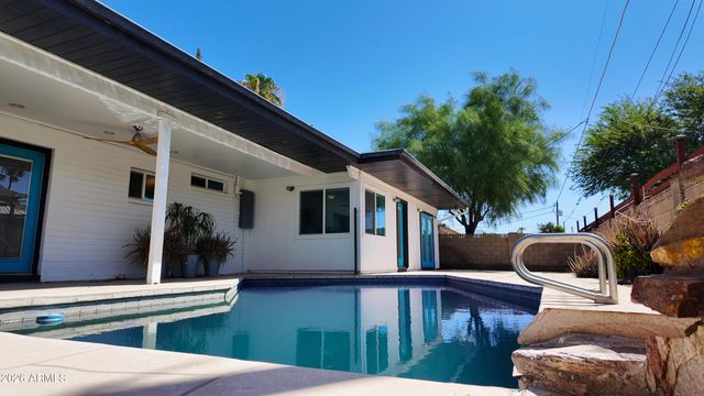 8637 E KEIM Drive, Scottsdale, AZ 85250