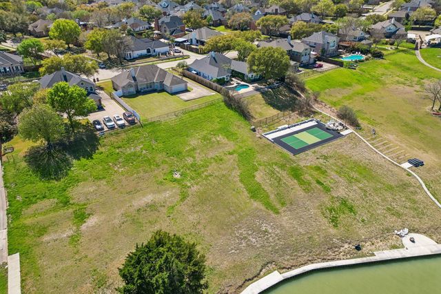 9001 Briarcrest Drive, Rowlett, TX 75089